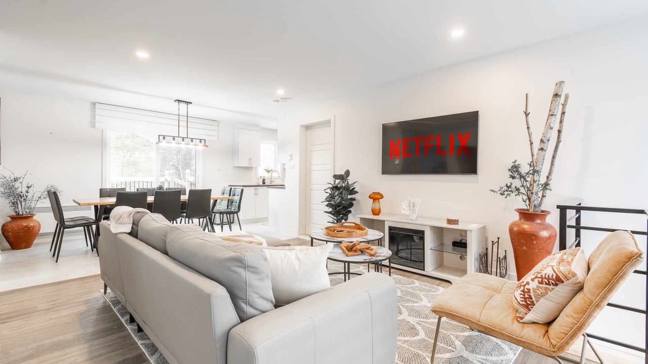 Photo of Livingroom in Rawdon