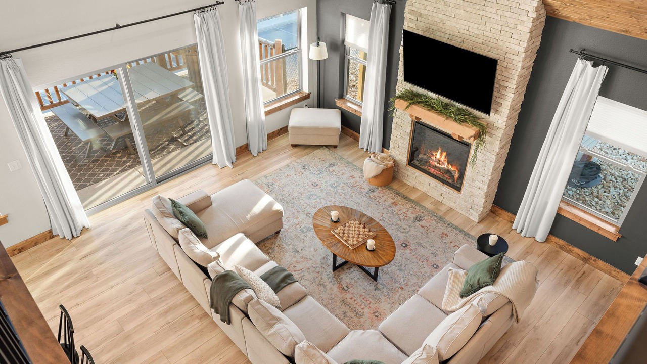 Photo of Livingroom in Table Rock