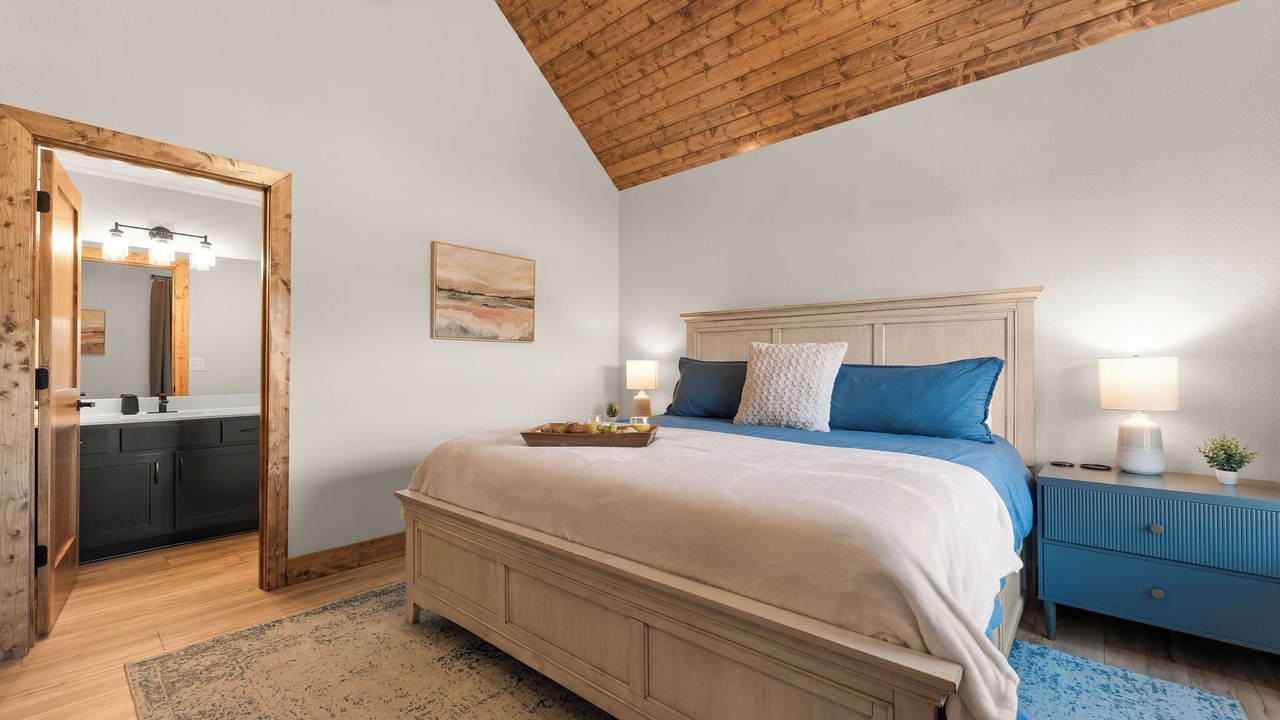 Photo of Bedroom in Table Rock