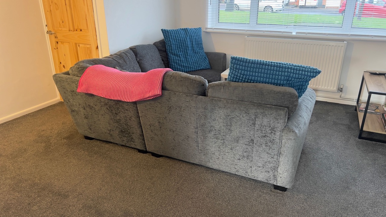 Photo of Others in Grasby