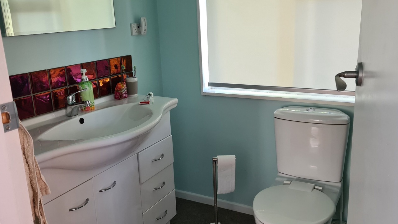 Photo of Bathroom in Waitarere Beach