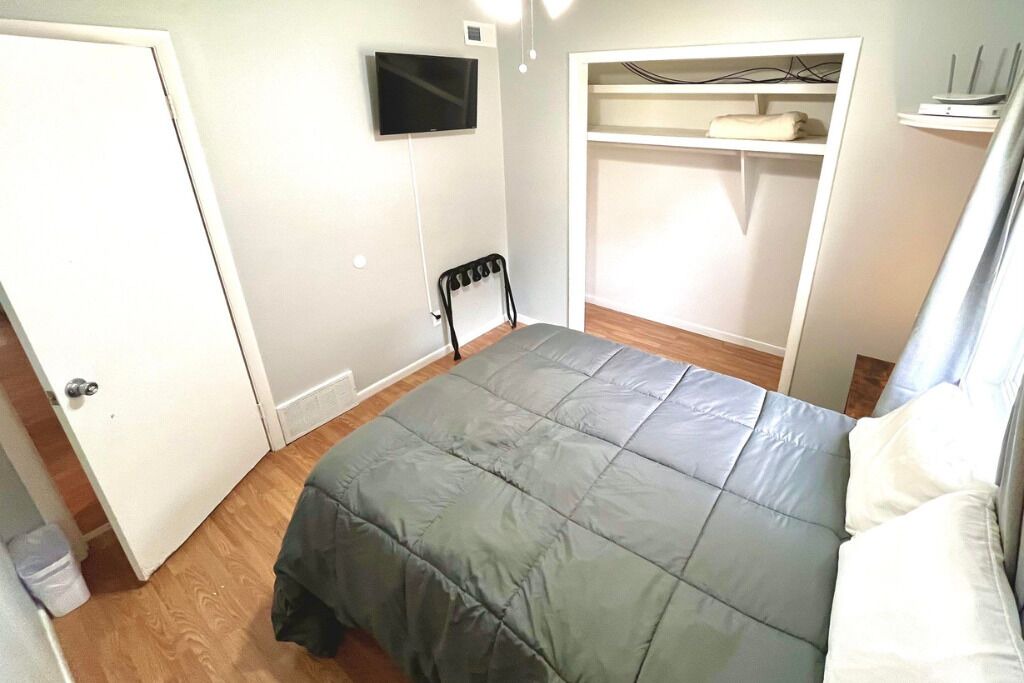 Photo of Bedroom in Honor