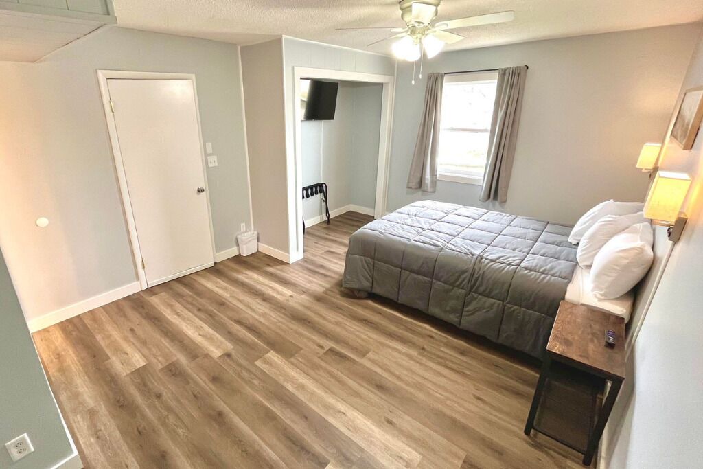 Photo of Bedroom in Honor