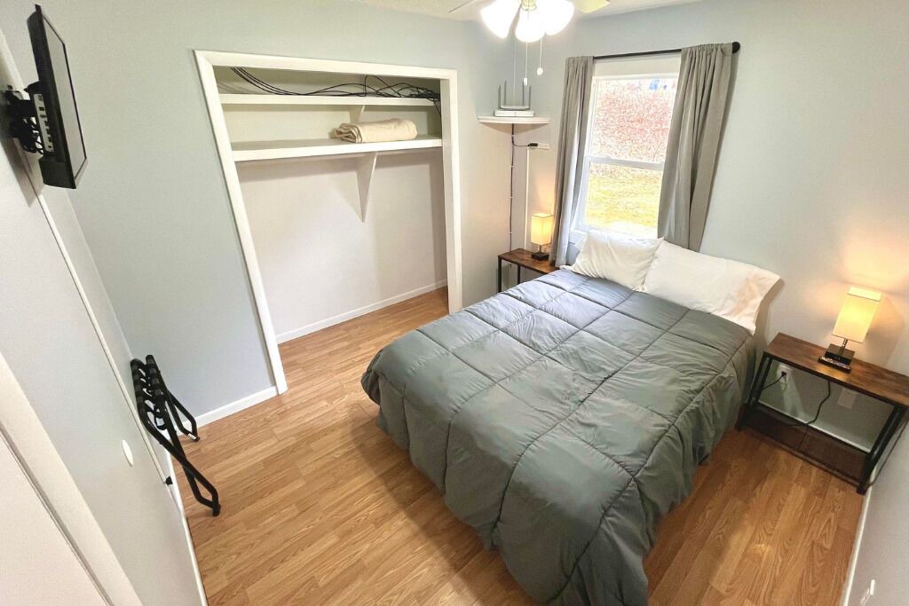 Photo of Bedroom in Honor