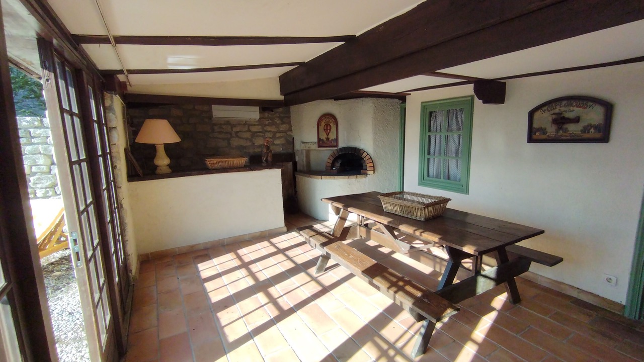 Photo of Outdoor in Mane