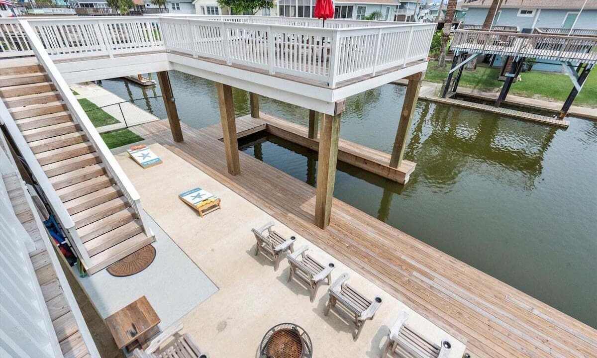Photo of Outdoor in Jamaica Beach
