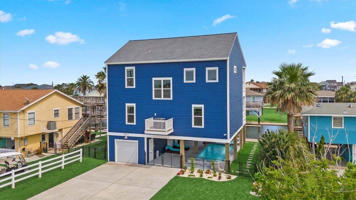 Photo of Outdoor in Jamaica Beach