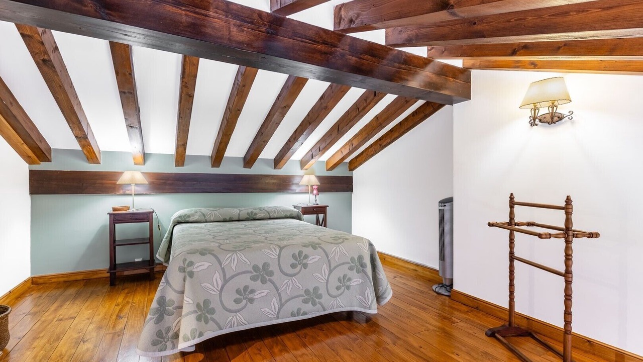 Photo of Bedroom in Orena