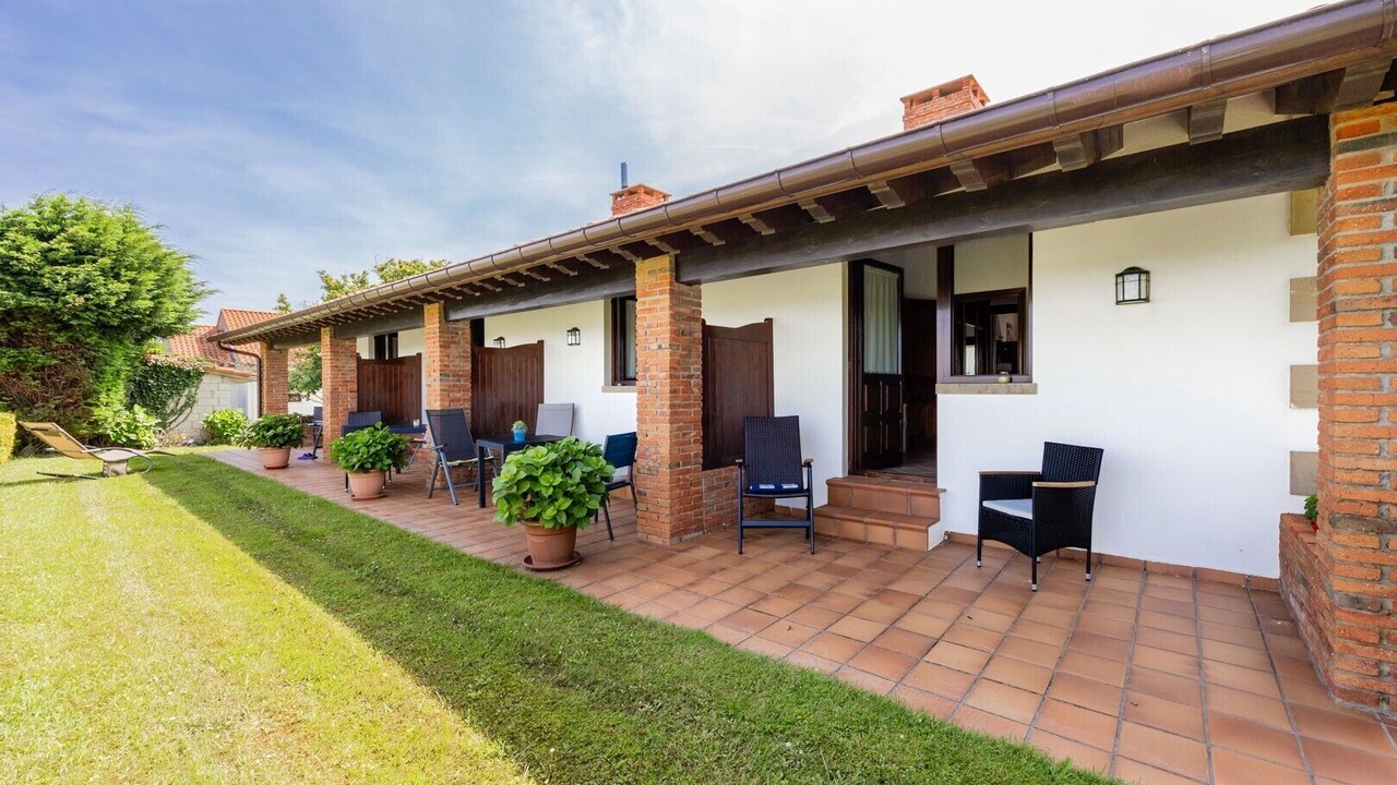 Photo of Patio Balcony in Orena