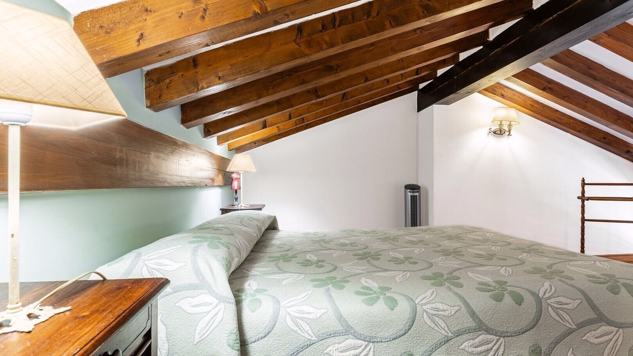 Photo of Bedroom in Orena