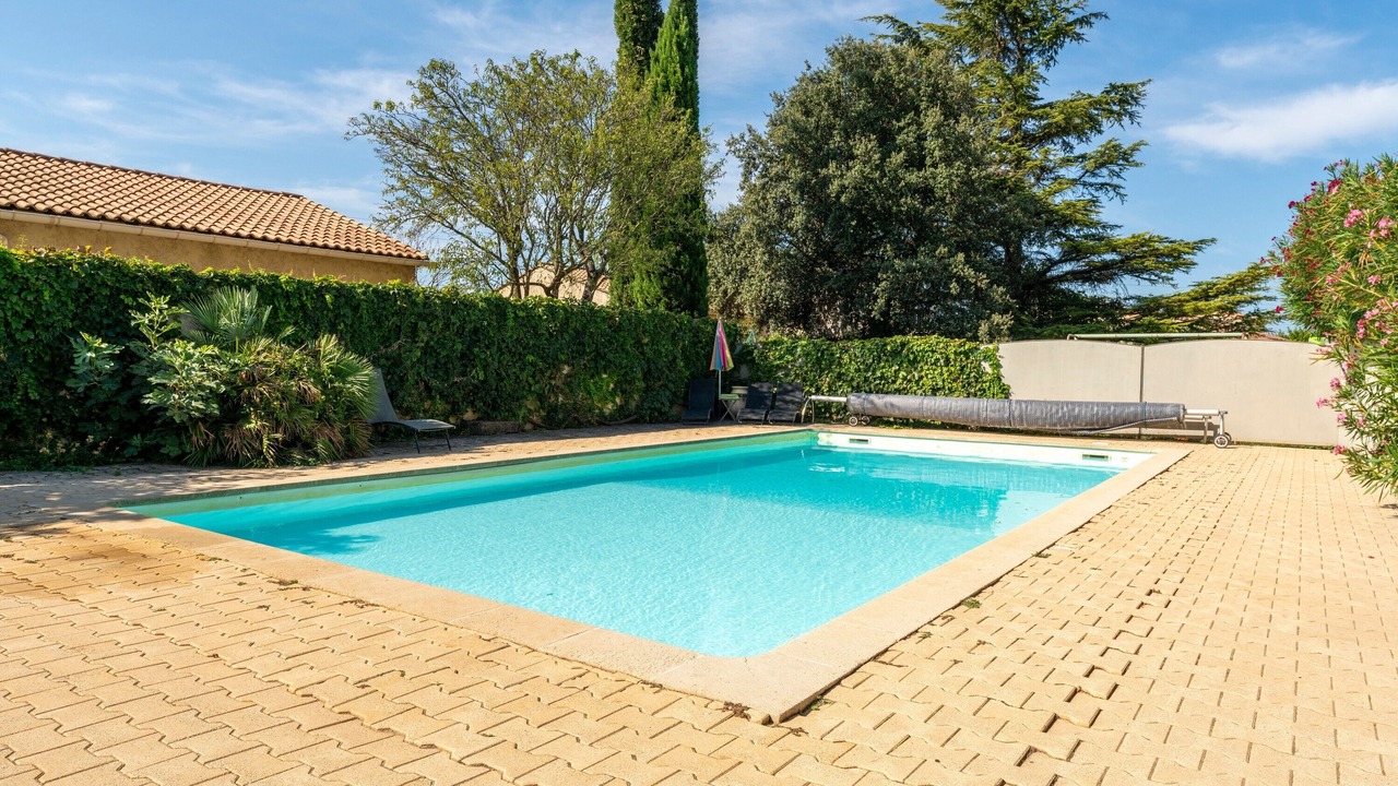 Photo of Outdoor in Camaret-sur-Aigues