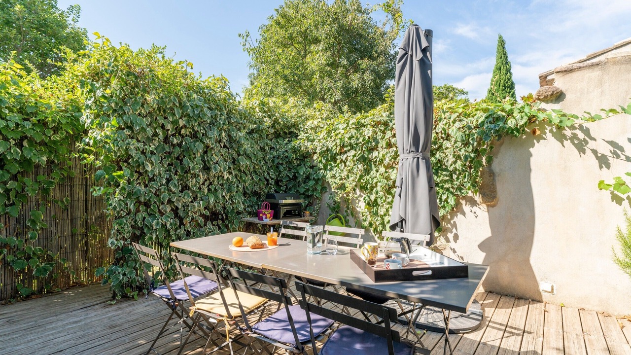 Photo of Outdoor in Camaret-sur-Aigues