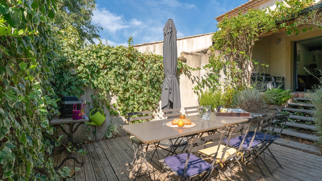 Photo of Outdoor in Camaret-sur-Aigues