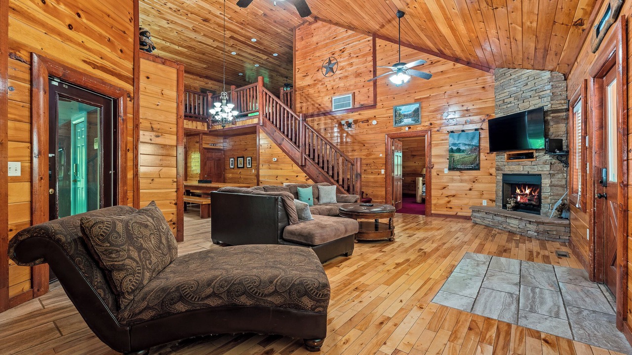 Photo of Livingroom in Cosby