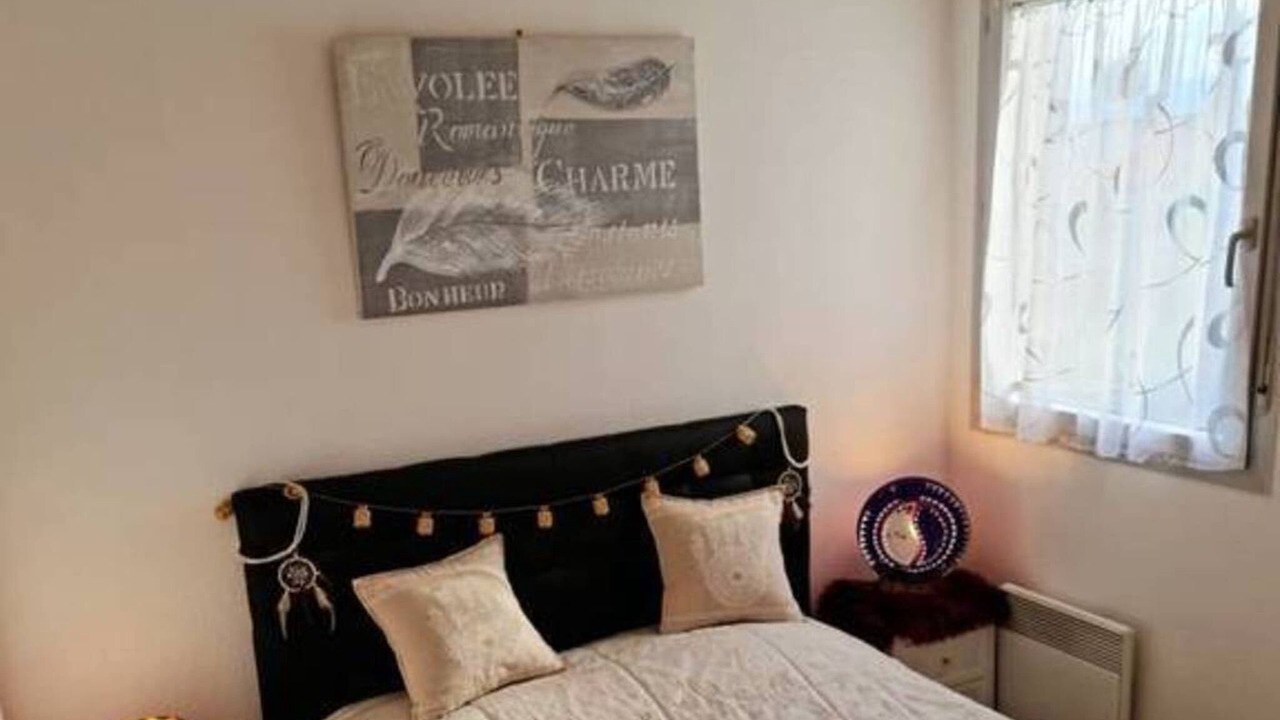 Photo of Bedroom in Saint-Esteve