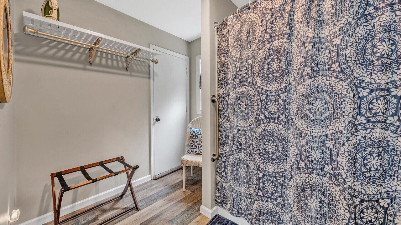 Photo of Bathroom in North Shore