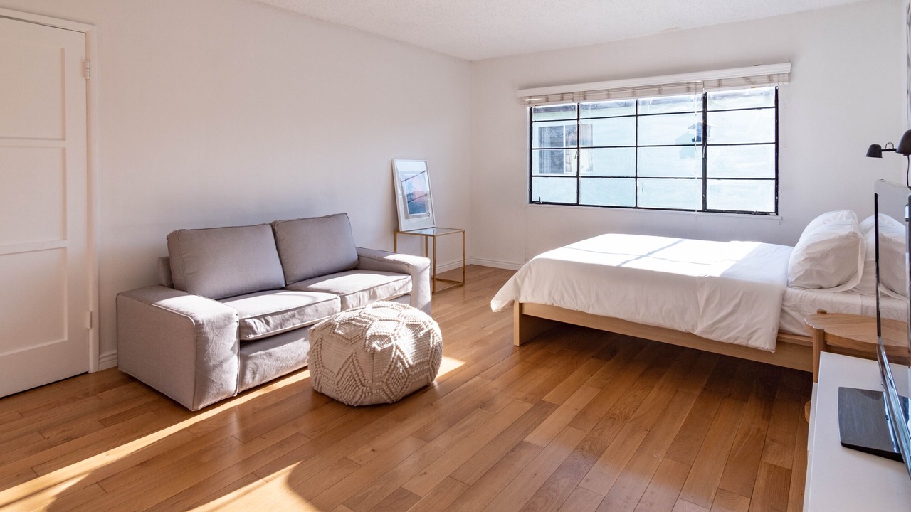 Photo of Bedroom in Historic Filipinotown