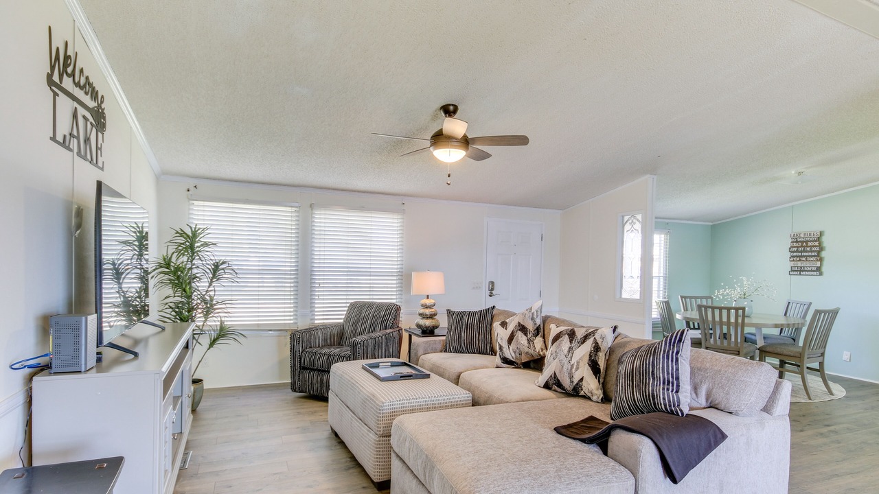 Photo of Livingroom in Prosperity