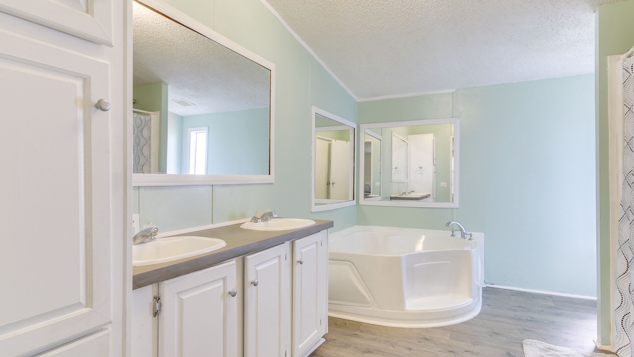 Photo of Bathroom in Prosperity