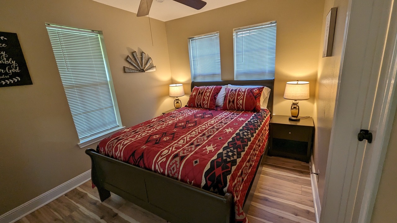 Photo of Bedroom in Anderson County