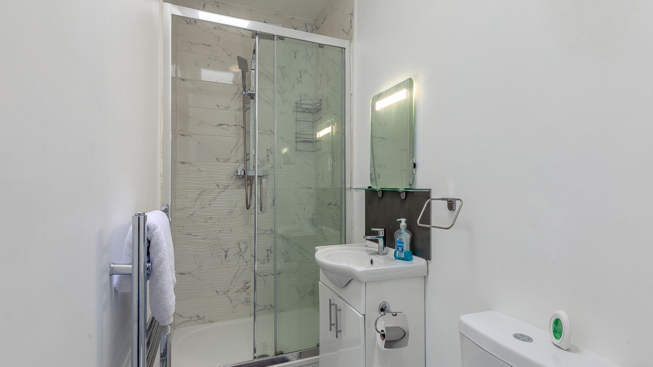 Photo of Bedroom in Newark upon Trent