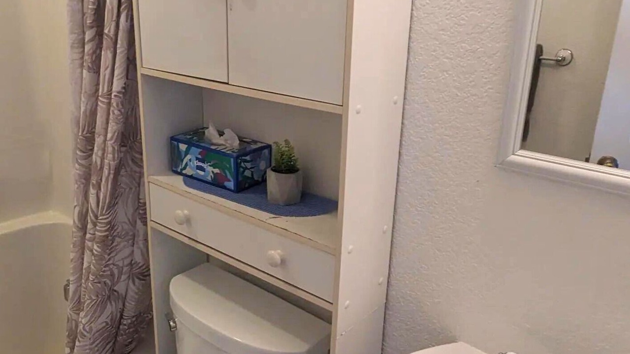 Photo of Bathroom in Gulf Cove