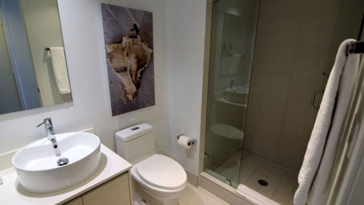 Photo of Bathroom in Hallandale Beach