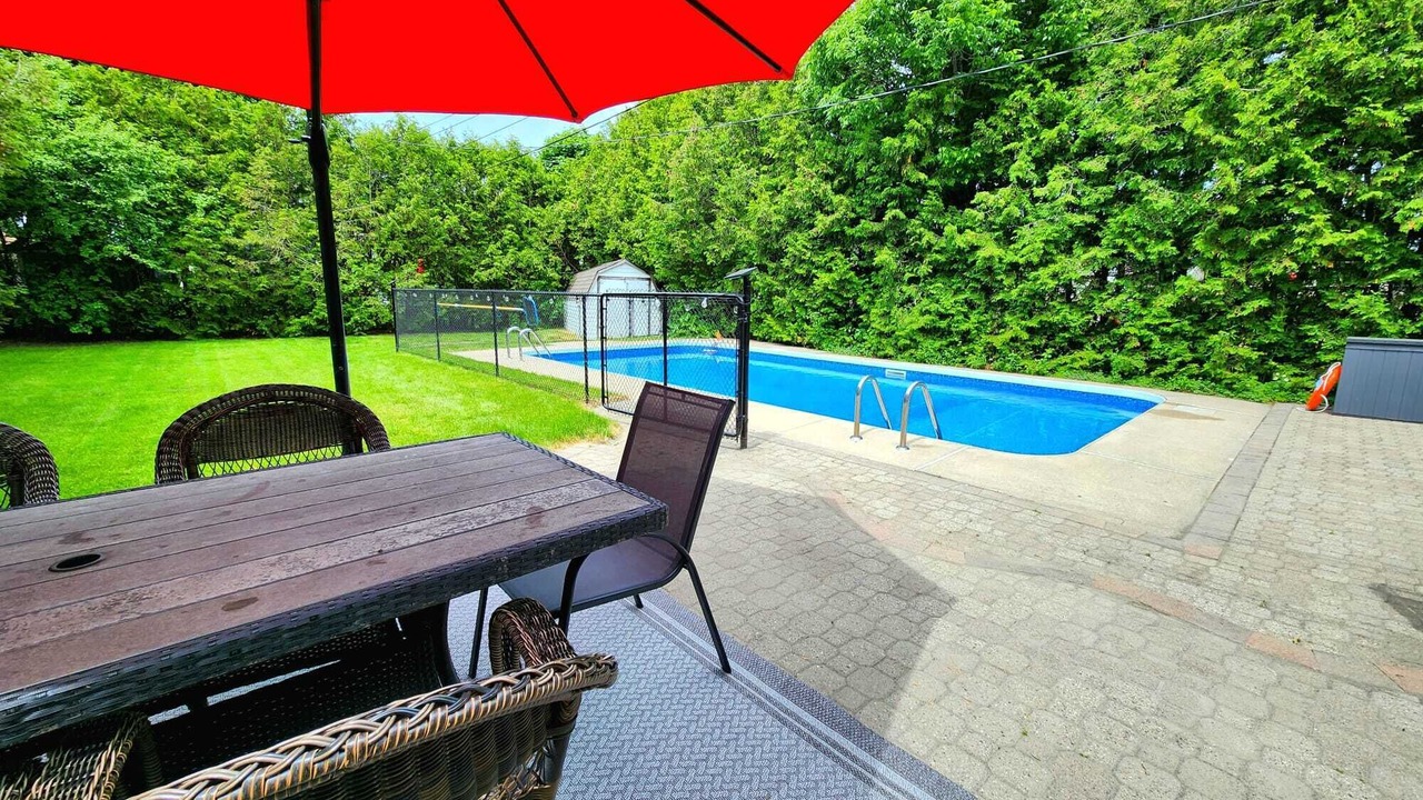 Photo of Outdoor in Amherstview