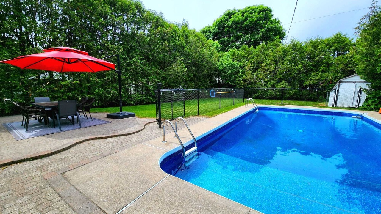 Photo of Outdoor in Amherstview