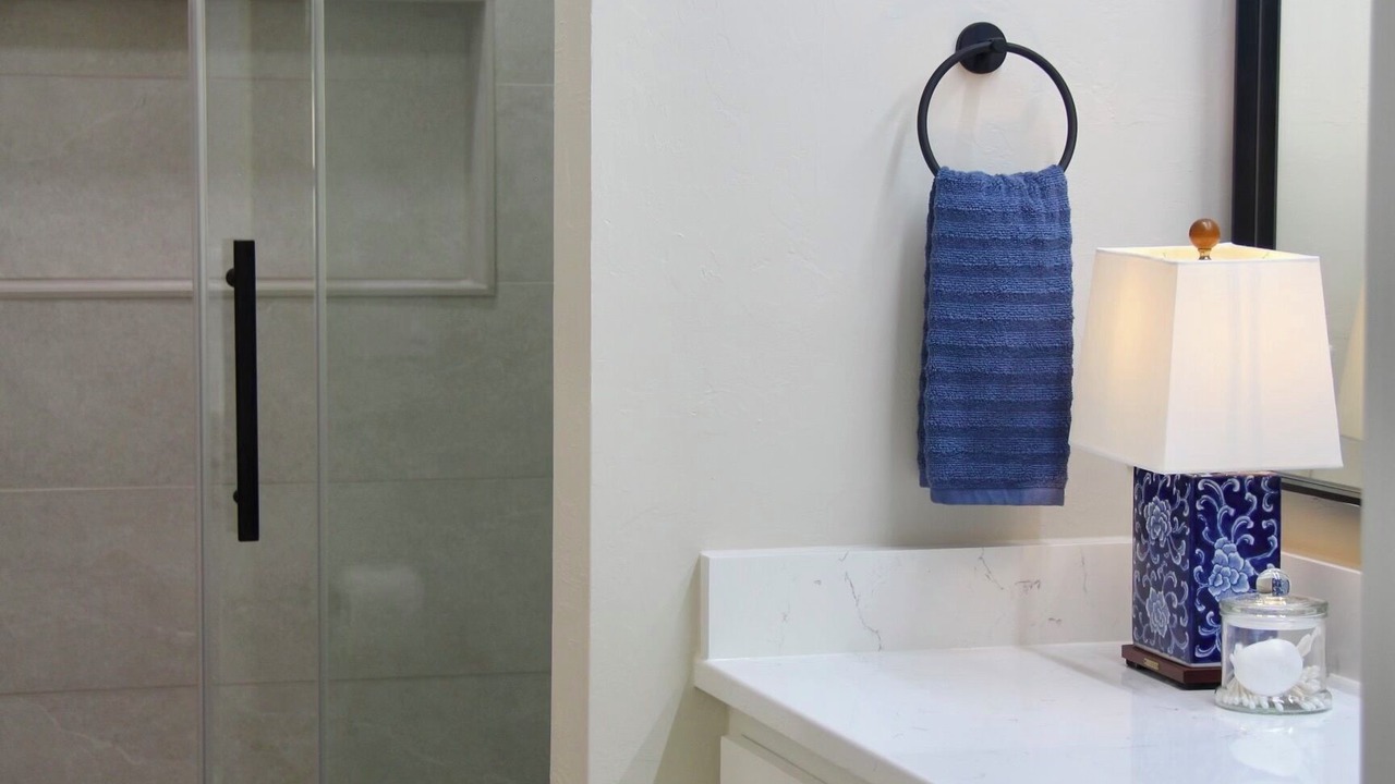 Photo of Bathroom in Porum