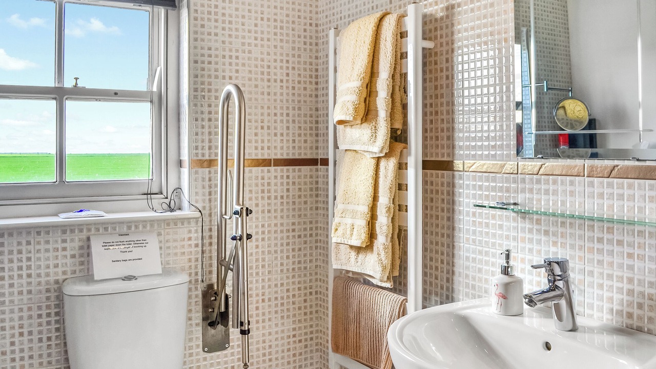 Photo of Bathroom in Winestead