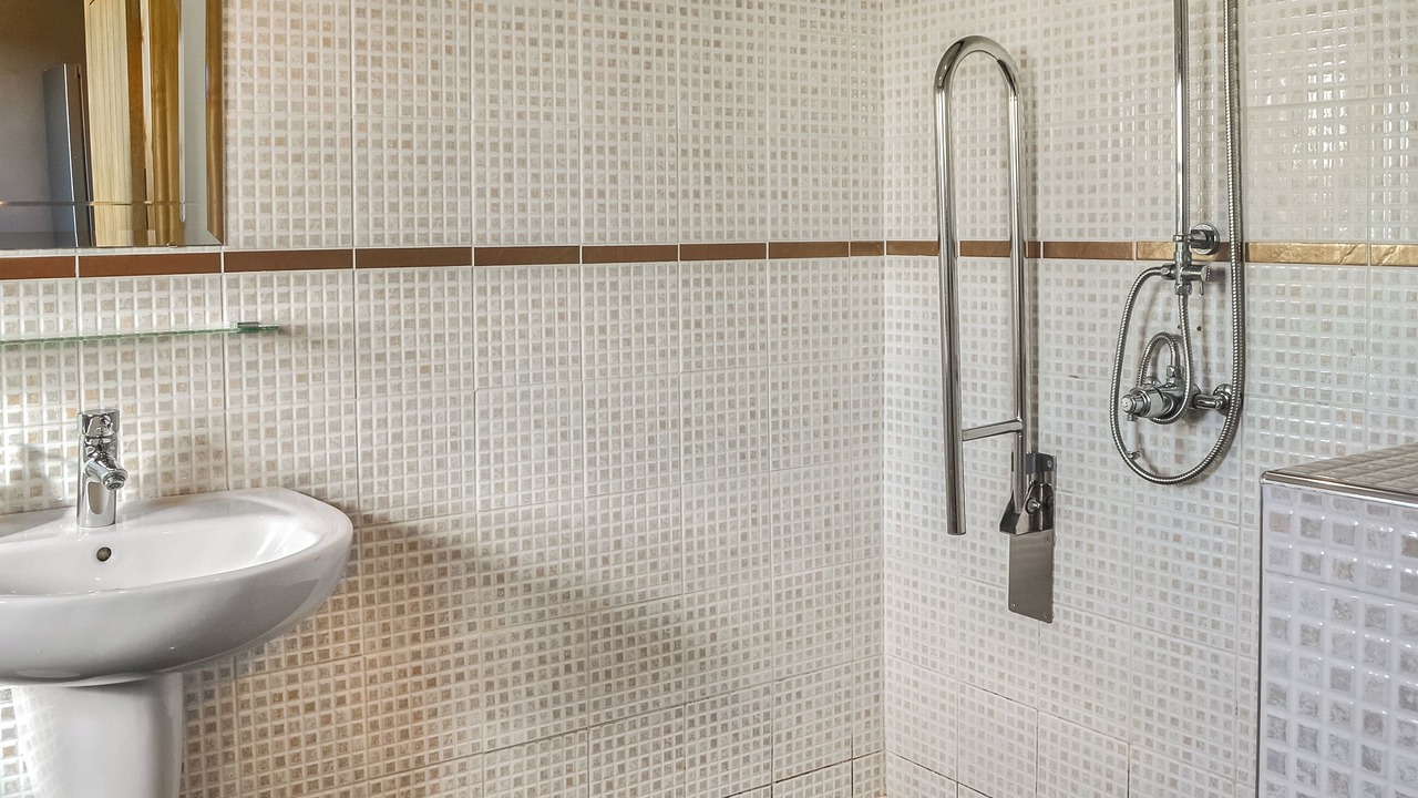 Photo of Bathroom in Winestead