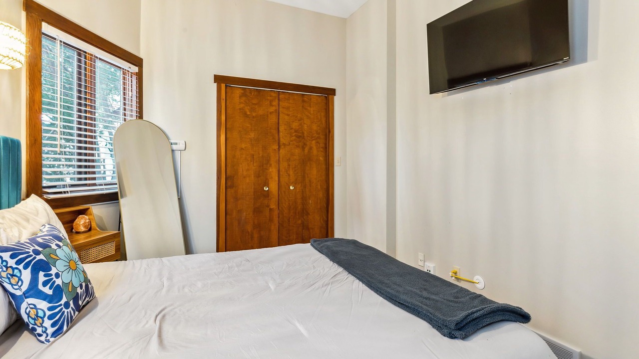 Photo of Bedroom in Ohio City