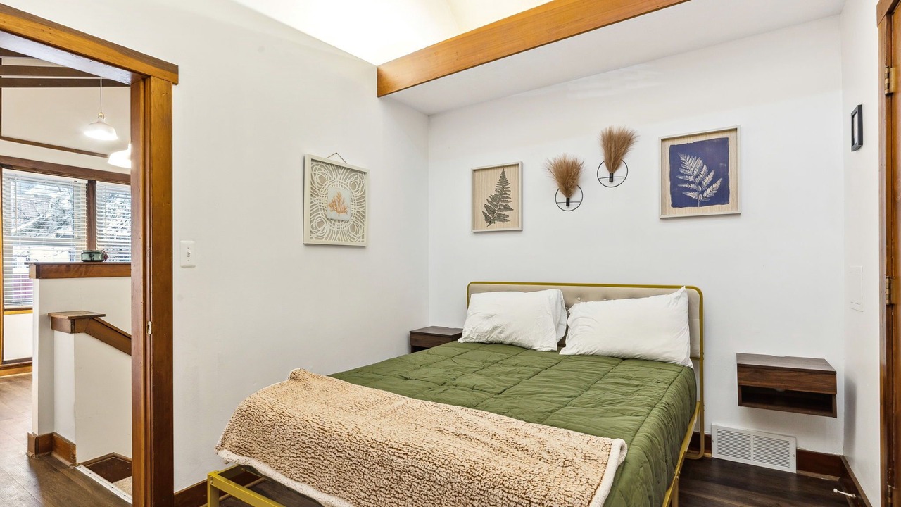 Photo of Bedroom in Ohio City