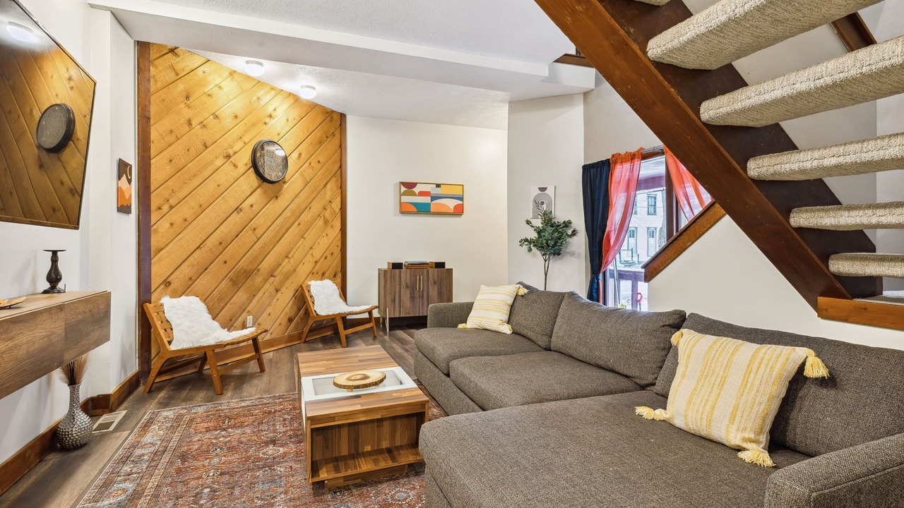 Photo of Livingroom in Ohio City
