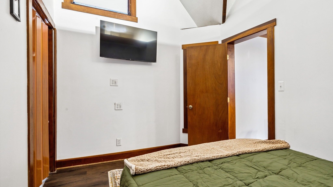 Photo of Bedroom in Ohio City
