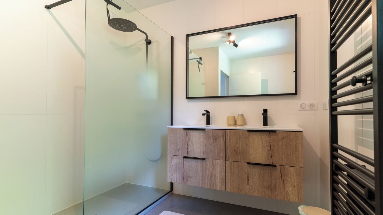 Photo of Bathroom in Vouvray