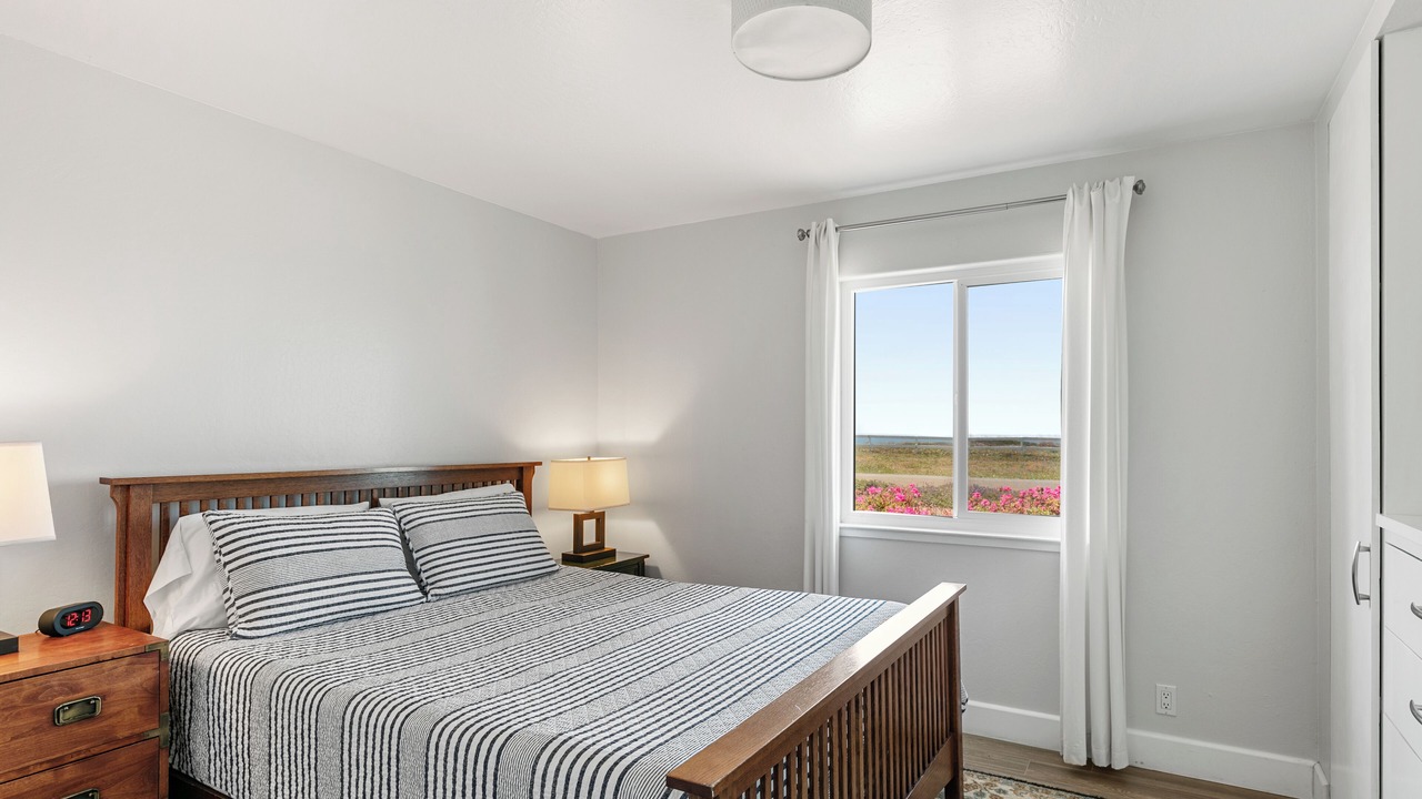 Photo of Bedroom in Point Arena