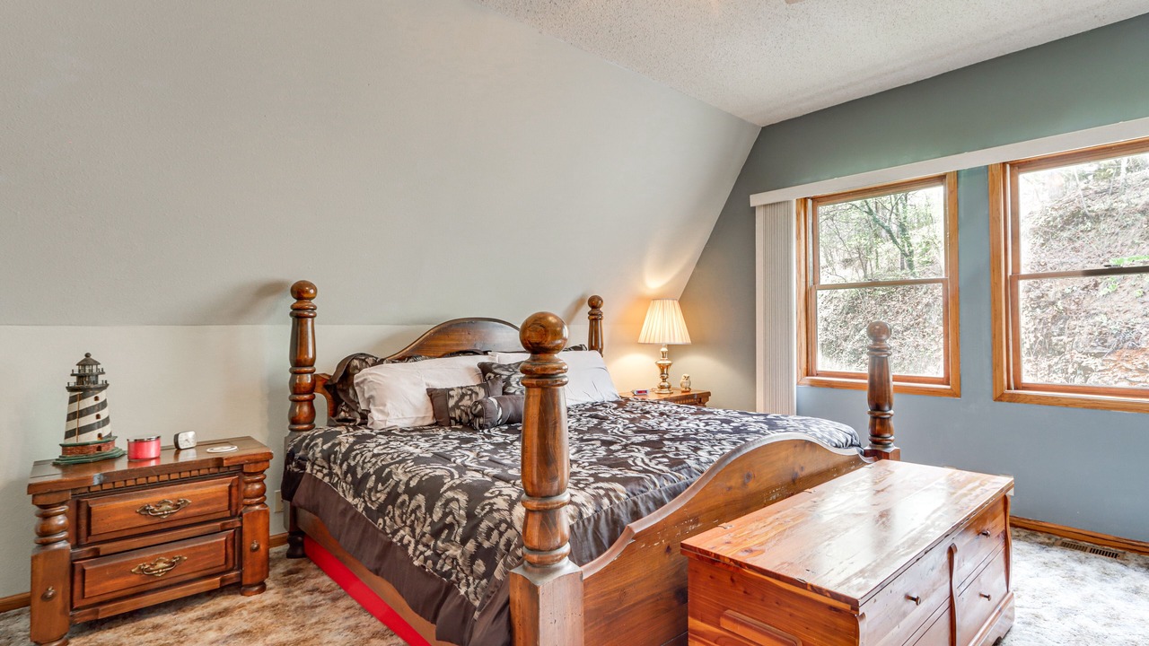 Photo of Bedroom in Treece