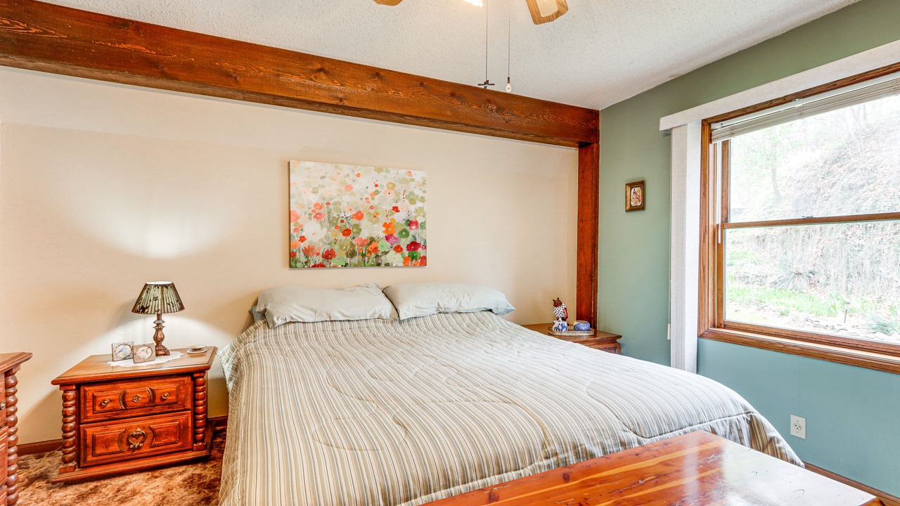 Photo of Bedroom in Treece
