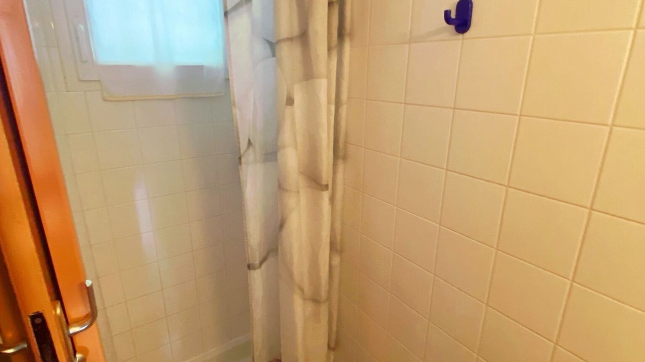 Photo of Bathroom in La Bastide-sur-l'Hers