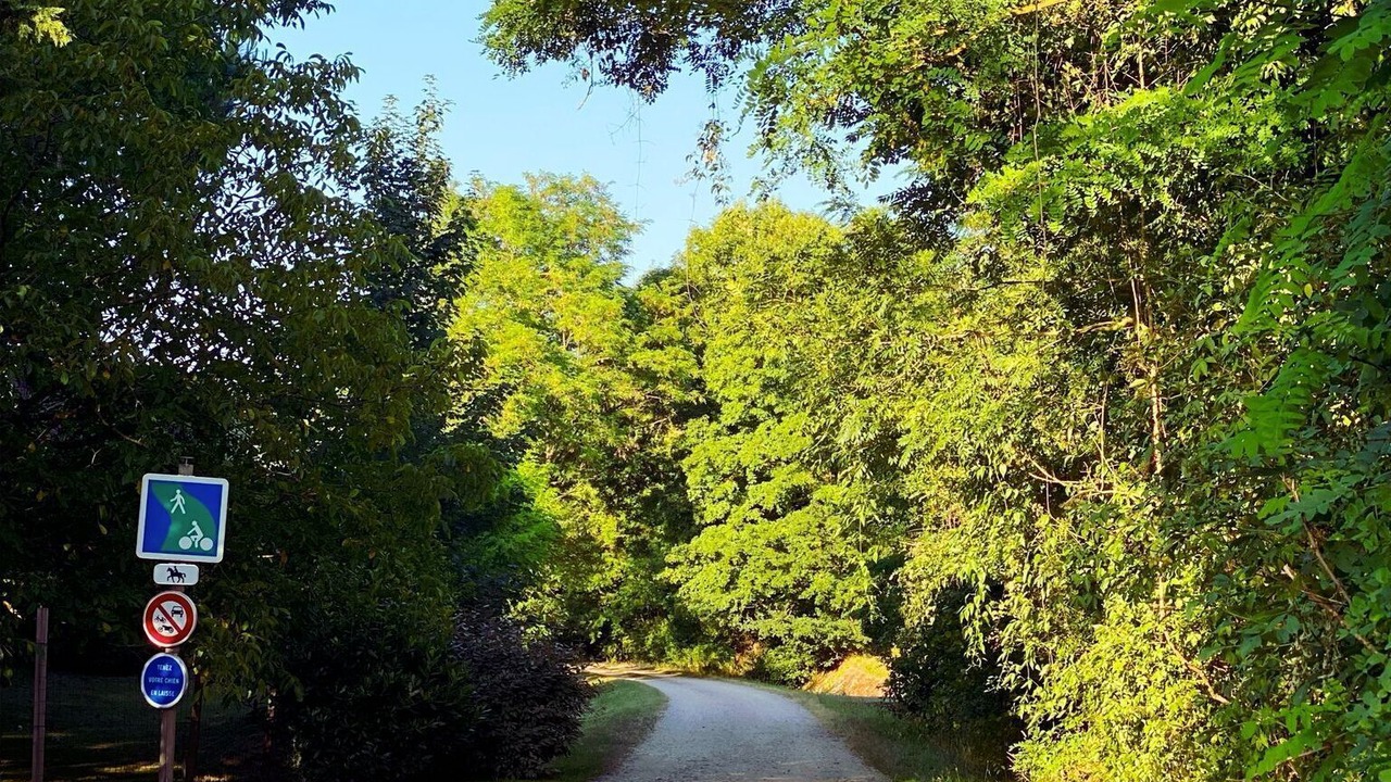Photo of Outdoor in La Bastide-sur-l'Hers