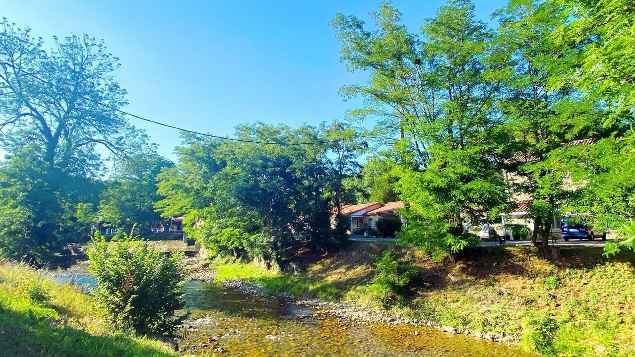 Photo of Outdoor in La Bastide-sur-l'Hers