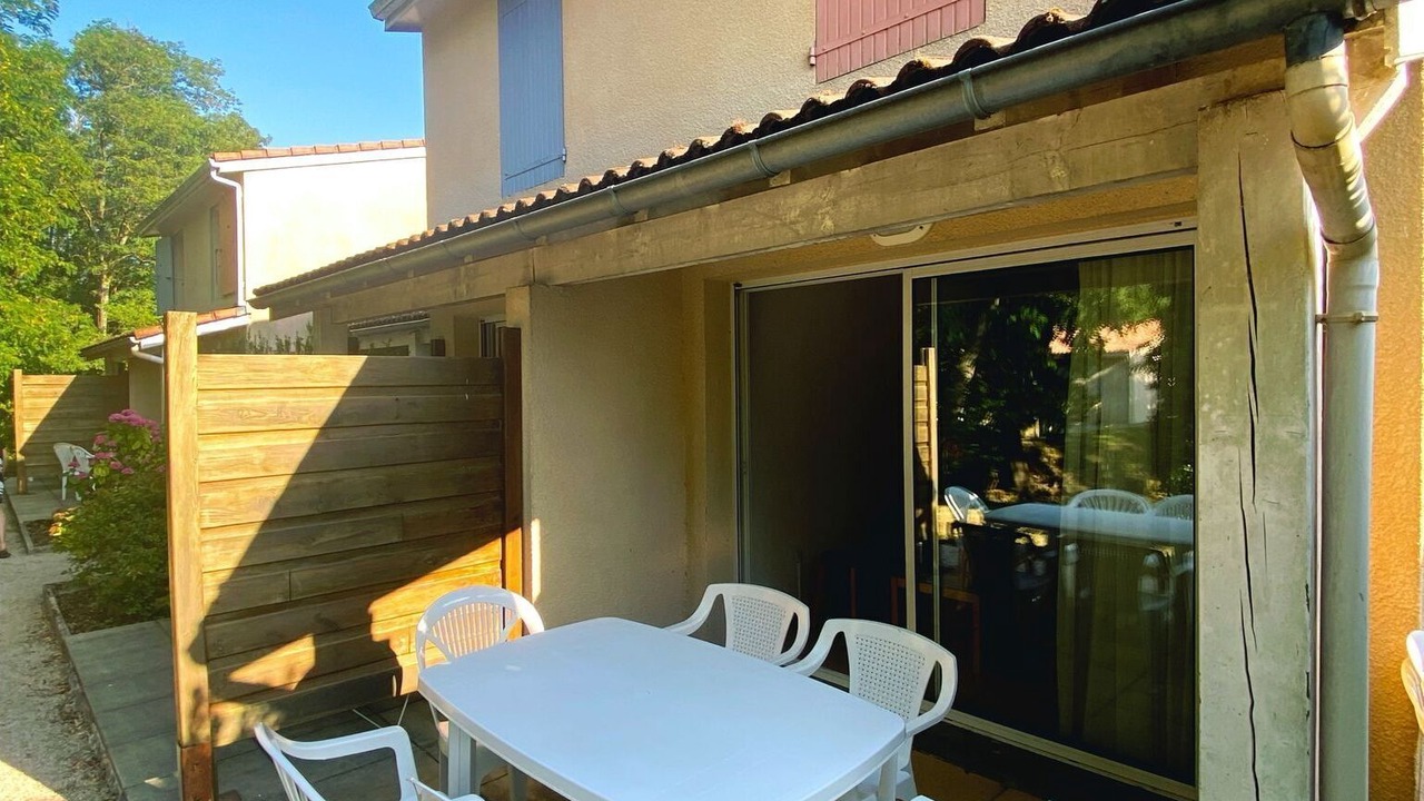 Photo of Outdoor in La Bastide-sur-l'Hers