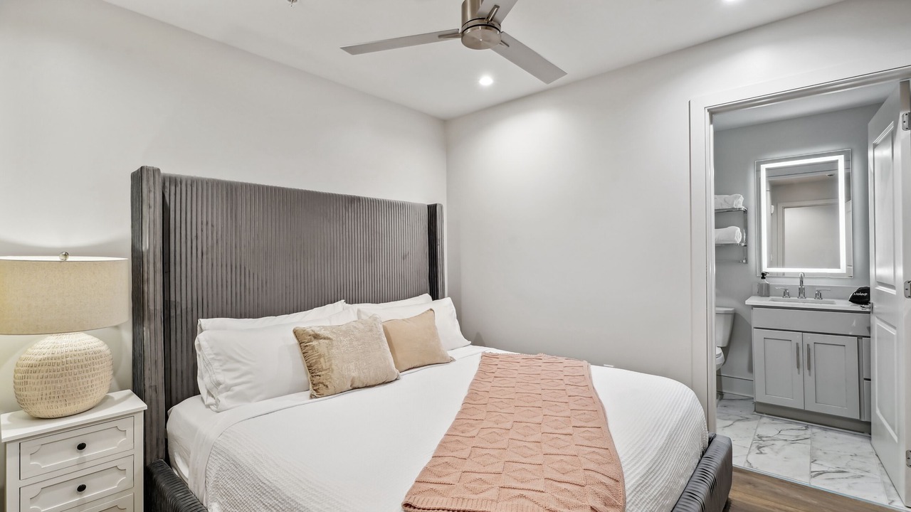 Photo of Bedroom in Central Business District