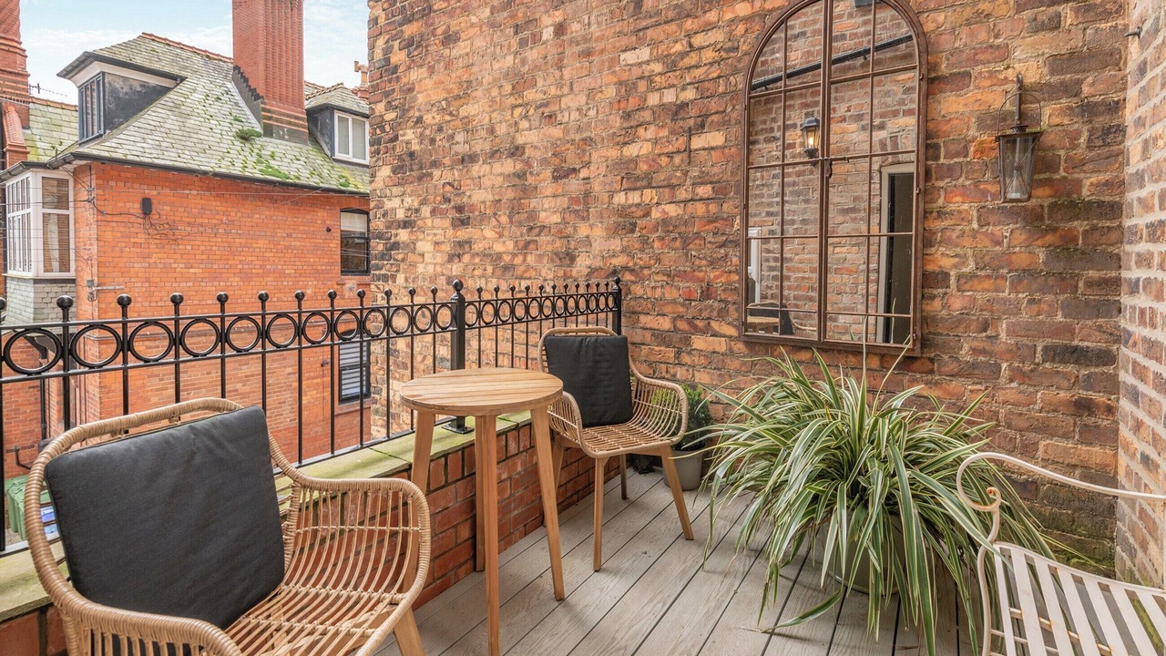 Photo of Others in South Cliff