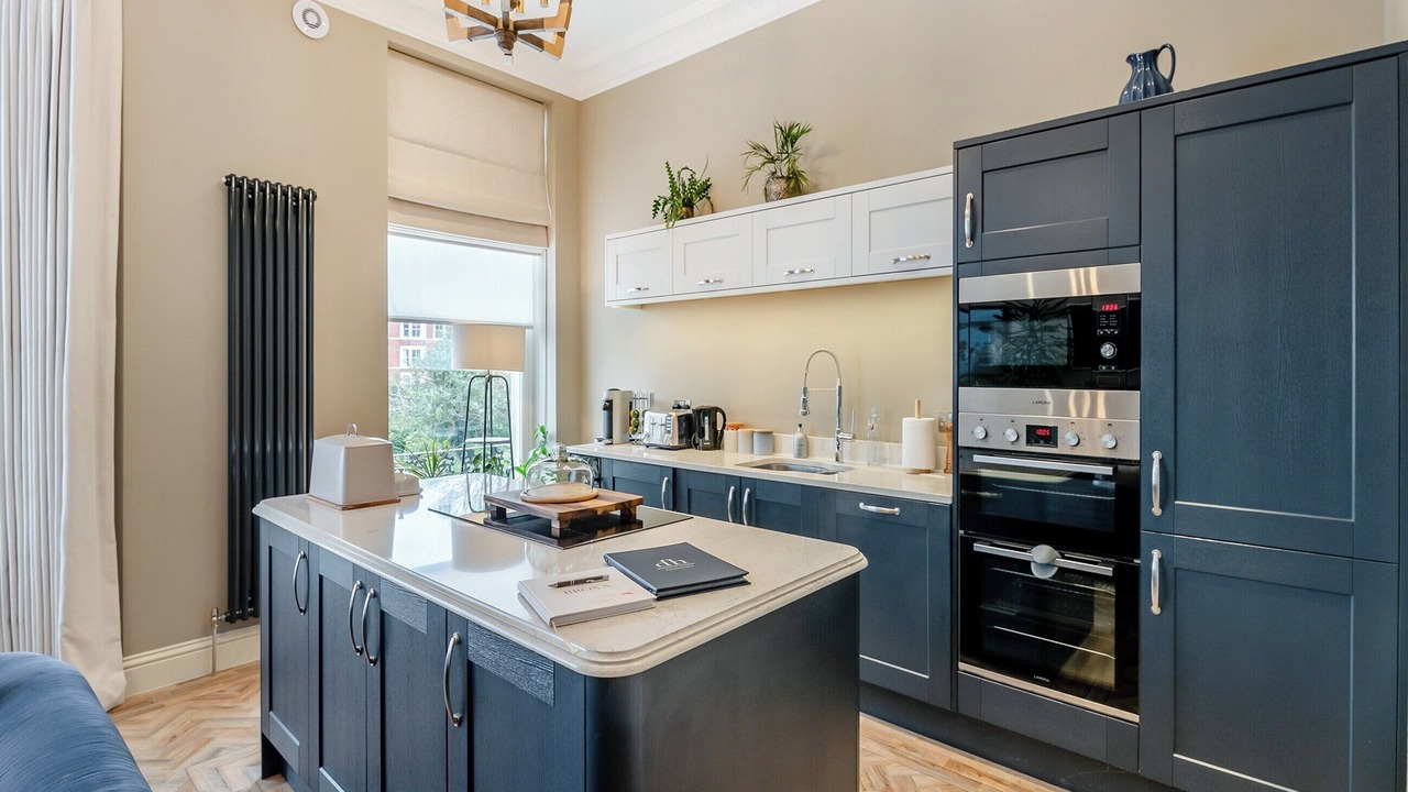 Photo of Others in South Cliff