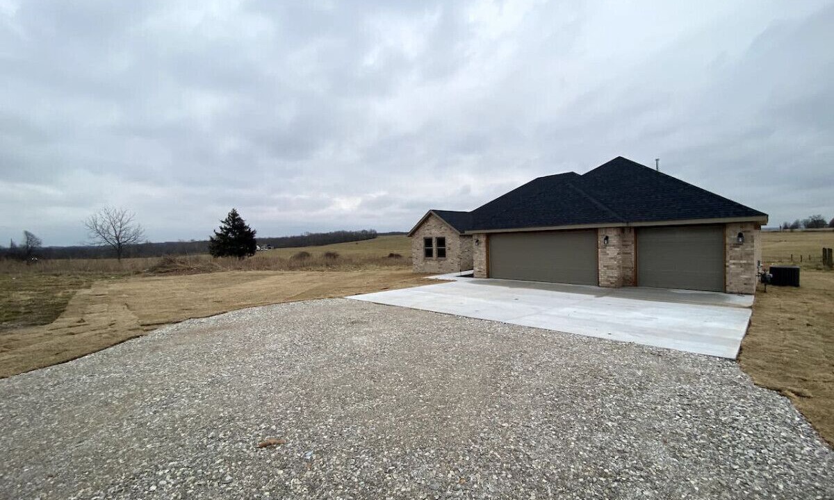 Photo of Outdoor in Maysville