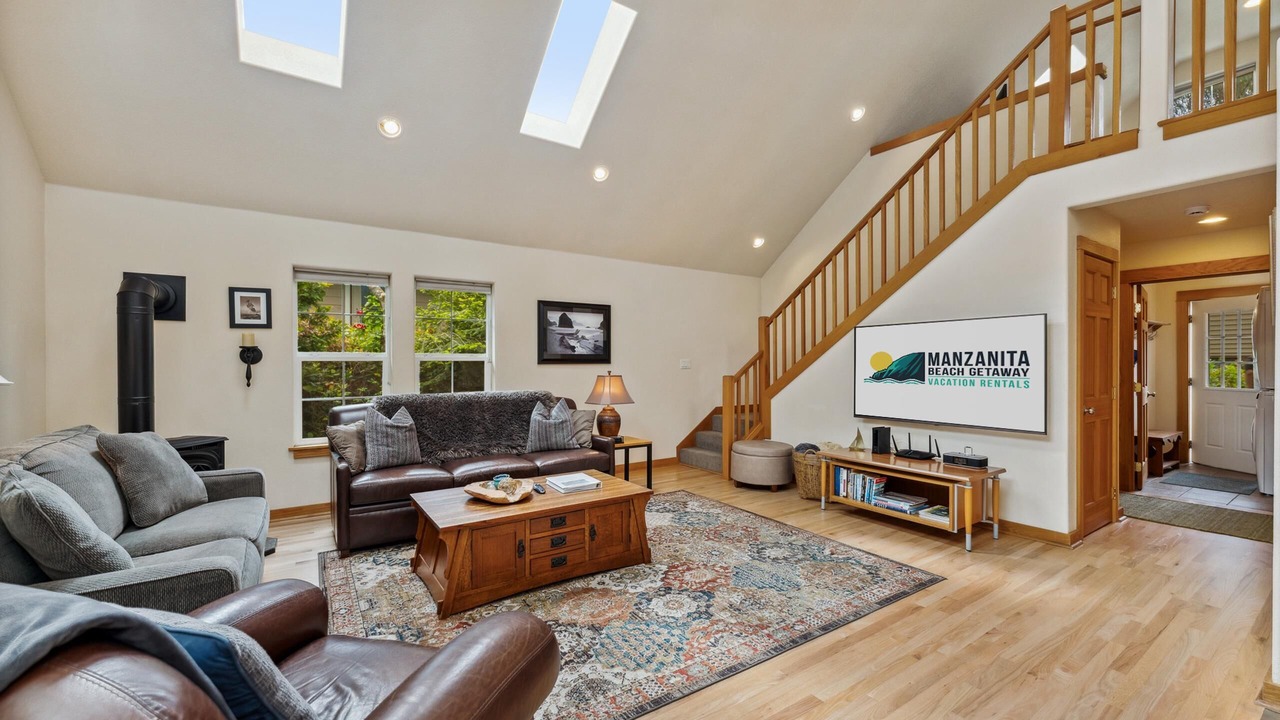 Photo of Livingroom in Manzanita