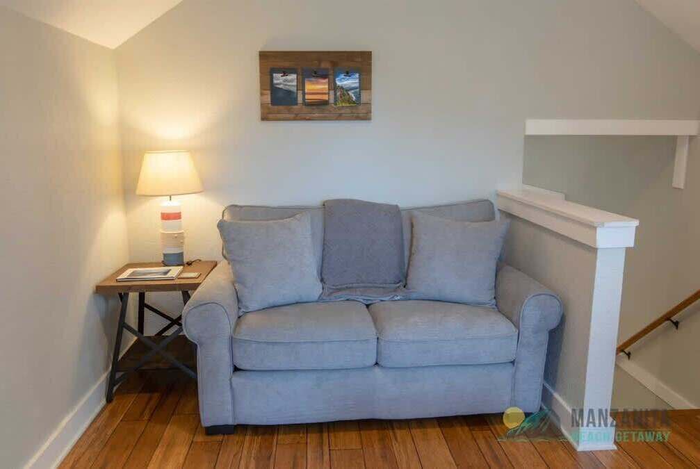 Photo of Livingroom in Manzanita